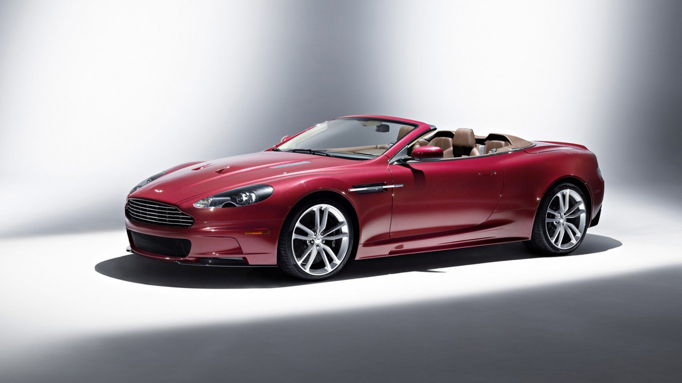 Aston-Martin-DBS-Volante