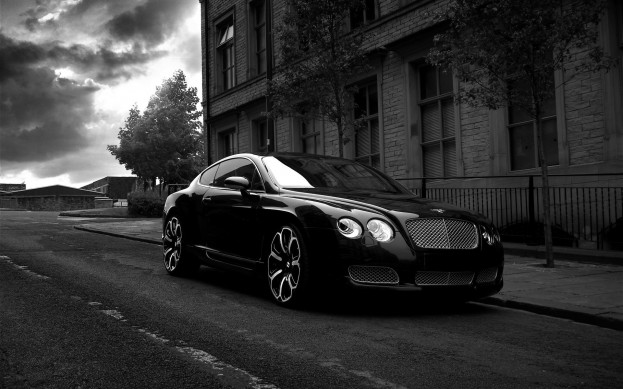 Bentley-Kahn-GTS-Pozadia-na-plochu