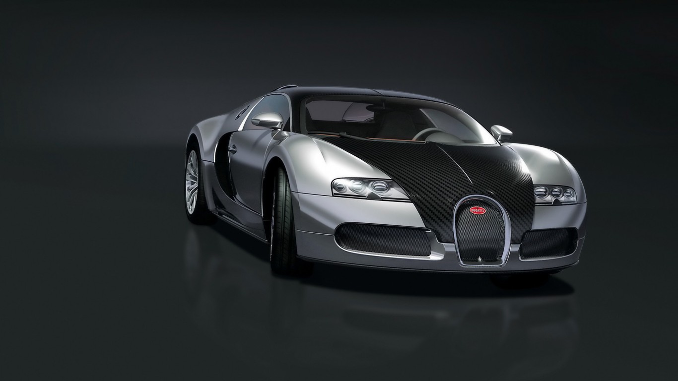 Bugatti-Veyron-Pur-Sang-Pozadia-na-plochu