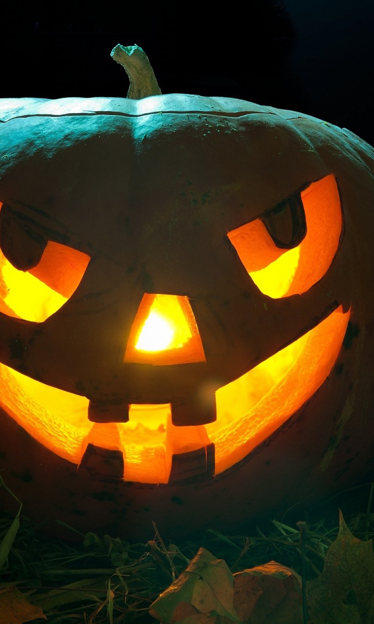 Halloween-Pumpkin-2560×1600-dusicky-obrazky-na-plochu-dyna