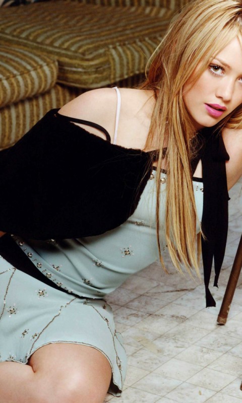 Hilary-Duff-02-Pozadia-na-plochu