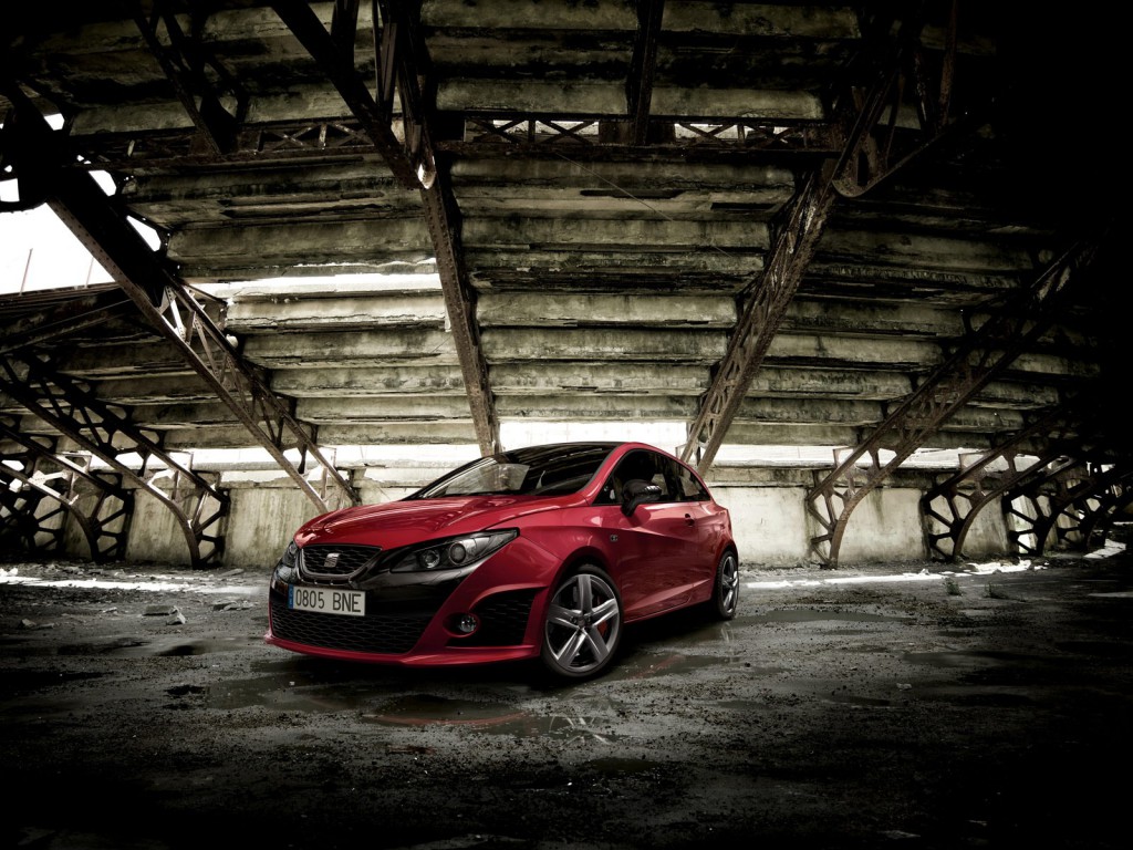 Seat-Ibiza-Bocanegra-Pozadia-na-plochu